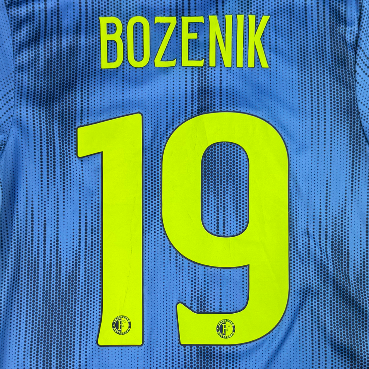 2019-20 Feyenoord Uit Shirt Bozenik #19 (S)