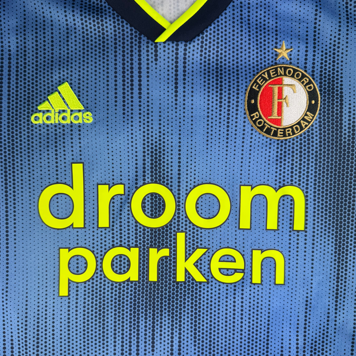 2019-20 Feyenoord Uit Shirt Bozenik #19 (S)
